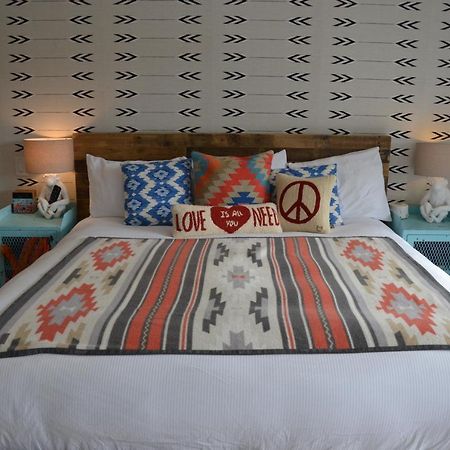 Hotel Dylan Woodstock Extérieur photo