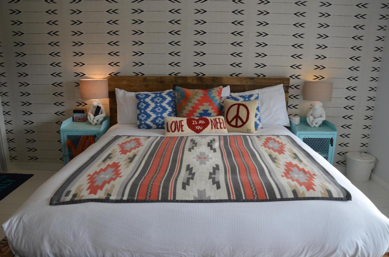 Hotel Dylan Woodstock Extérieur photo