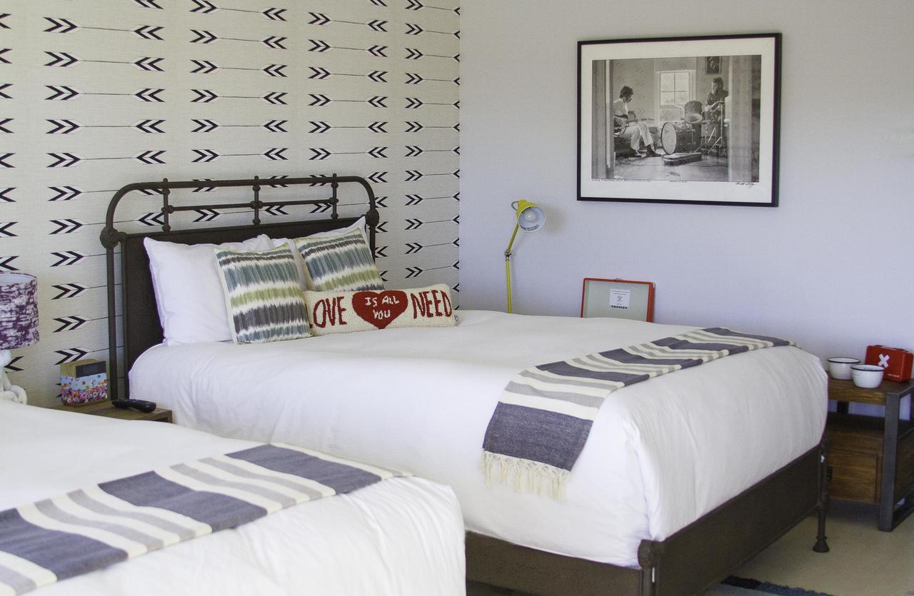 Hotel Dylan Woodstock Extérieur photo
